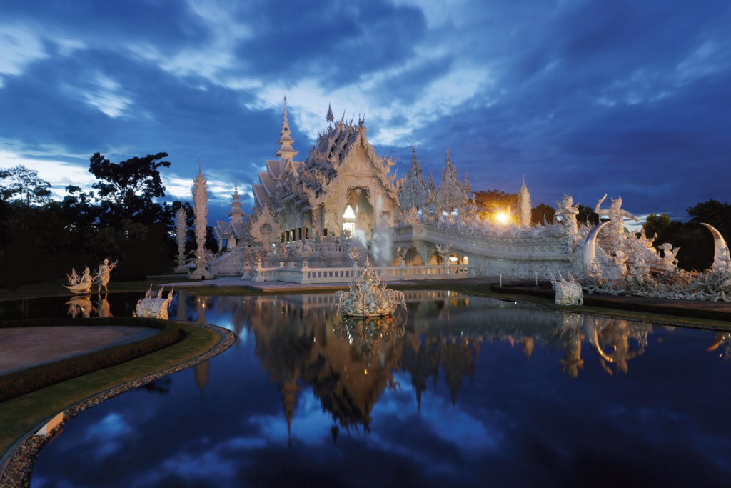 พระอุโบสถวัดร่องขุ่น