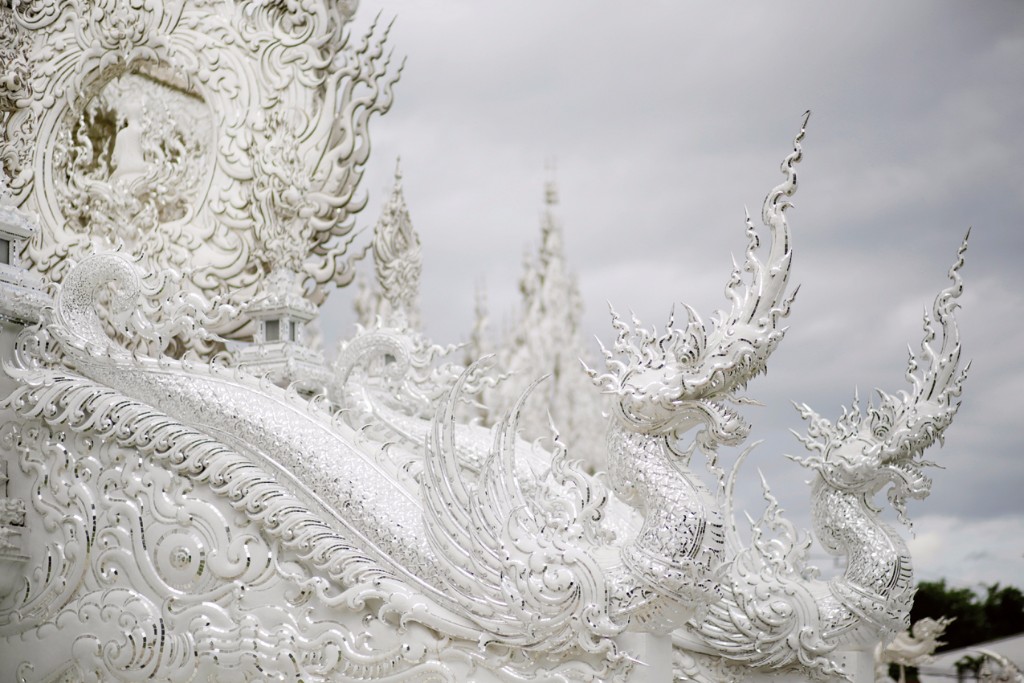 บันไดนาคด้านข้างพระอุโบสถ